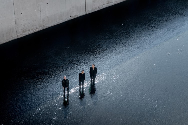 Rüfüs Du Sol Alive