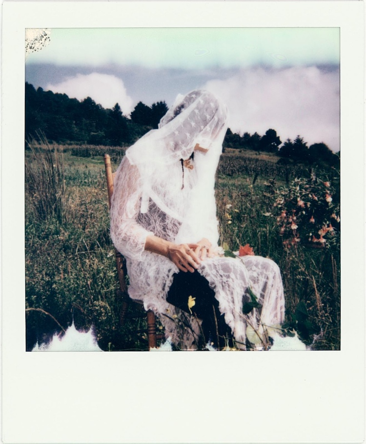 Niño Flor Entonces las cenizas flotan